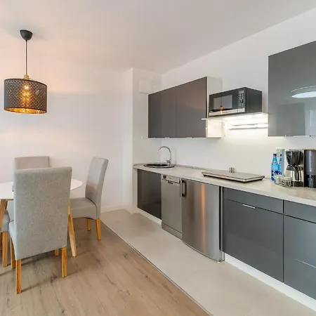Bel Mare 228 By Renters Apartment Misdroy